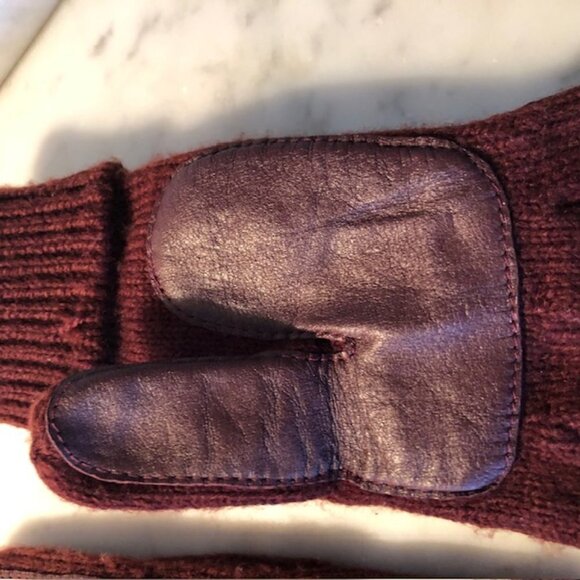 AIGNER Stretch Faux Leather Knit Gloves - Picture 6 of 15